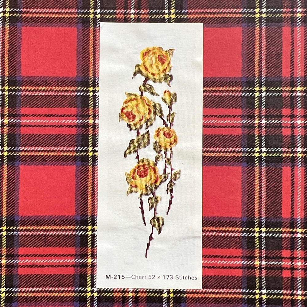 VINTAGE Jean McIntosh Ltd. needlepoint kit. Yellow Roses, 4x14” COMPLETE 🫶✨ - Picture 3 of 17